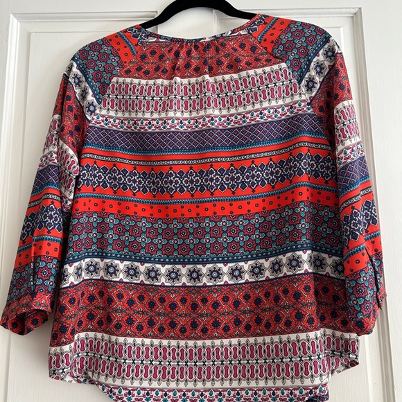 19 Cooper Red, Blue, Purple print Top, size SP Small - Picture 4 of 4